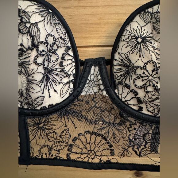 NWT Victorias Secret Size 34C Underwire Embroidered Metallic Push Up Bustier Bra - Picture 8 of 14